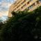 Downtown Studio - Ultra Central with Park View - Bukarest