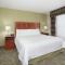 Hampton Inn & Suites Astoria