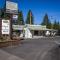 Charm Motel & Suites