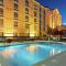 Hampton Inn & Suites-Austin Airport