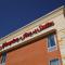 Hampton Inn & Suites Winnie