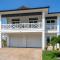 Beautiful New Build - 450 Palermo home