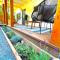 Private Wine Country-River Bungalow! Sunny Treetop Views - Pets Stay Free