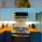 Private Wine Country-River Bungalow! Sunny Treetop Views - Pets Stay Free
