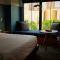 The Junto Hotel