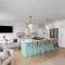 Amazing location! Luxurious beach cottage.Ocean views - شاطئ مانهاتن