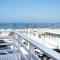 Amazing location! Luxurious beach cottage.Ocean views - شاطئ مانهاتن