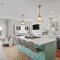 Amazing location! Luxurious beach cottage.Ocean views - شاطئ مانهاتن