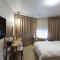 Elin Hotel