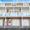 Beautiful Beach Front Townhouse