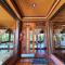 Coral Resort & Bungalows