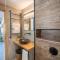 FLOR28 STONE HOUSE