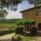 Farmhouse with stables horses and the ability to make horseback riding - Monte Santa Maria Tiberina