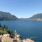 Apartment with 2 bedrooms a large terrace with magnificent view of the lake