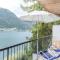 Apartment with 2 bedrooms a large terrace with magnificent view of the lake