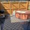 Elkstone Studio Private Hottub Pet Friendly - Malvern Link