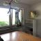 Helle große Wohnung mit grandiosem Ausblick, Terrasse und Balkon