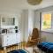 Helle große Wohnung mit grandiosem Ausblick, Terrasse und Balkon