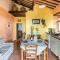 Pleasant holiday home in Seggiano with private terrace - Seggiano