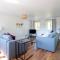 Pass the Keys The Stables Stylish cottage with hot tub and parking - Chipping Campden