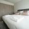 Pass the Keys The Stables Stylish cottage with hot tub and parking