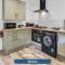 Dudley - Stylish 3 Bedroom Sleeps 6 Wi-Fi - JRR Stays