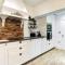 Woodside Cottage, Congleton, Nr Peak District