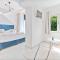 Aurora Beachfront Luxury Rooms&Suites