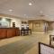 Hampton Inn & Suites Largo