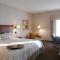 Hampton Inn Columbus-International Airport - Gahanna