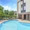 Hampton Inn Commerce