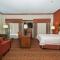 Hampton Inn and Suites Waxahachie
