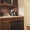 Hilton Garden Inn Falls Church
