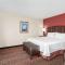 Hampton Inn and Suites Denver/South-RidgeGate - لون تري