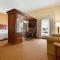Hampton Inn & Suites Detroit/Chesterfield