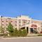 Hampton Inn & Suites West Bend - West Bend