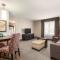 Homewood Suites by Hilton Fargo - Fargo