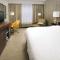 Hampton Inn Kansas City The Legends