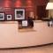 Hampton Inn and Suites Woodstock, Virginia - Вудсток