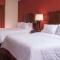 Hampton Inn and Suites Woodstock, Virginia - Вудсток