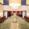 Hampton Inn & Suites Natchez - ناتشيز