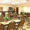 Hampton Inn & Suites Natchez