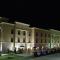 Hampton Inn & Suites Center