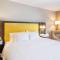 Hampton Inn & Suites Raleigh/Cary I-40 (PNC Arena) - Cary