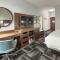 Hampton Inn Louisville Northeast