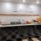 Hampton Inn & Suites DuPont - دوبونت