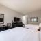 Hampton Inn & Suites DuPont - دوبونت