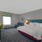 Hampton Inn & Suites by Hilton Syracuse Dewitt
