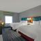 Hampton Inn & Suites by Hilton Syracuse Dewitt - 东叙拉古