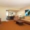 DoubleTree Suites by Hilton Tucson-Williams Center - Tucson